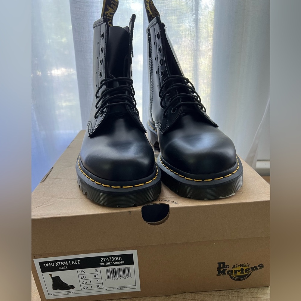 Dr Marten 1460 Extreme Lace Smooth Leather Boots Size 9 New - Picture 3 of 12